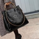 New-lady-s-bag-fashionable-and-large-volume-bucket-bag-woman-s-one-shoulder-bag-fashionable.jpg
